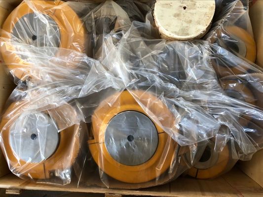 45C Material Flexible Shaft Coupling , Chain Link Coupler With Two Sprockets